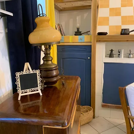 Apartment I Colori Nel Castello Capranica